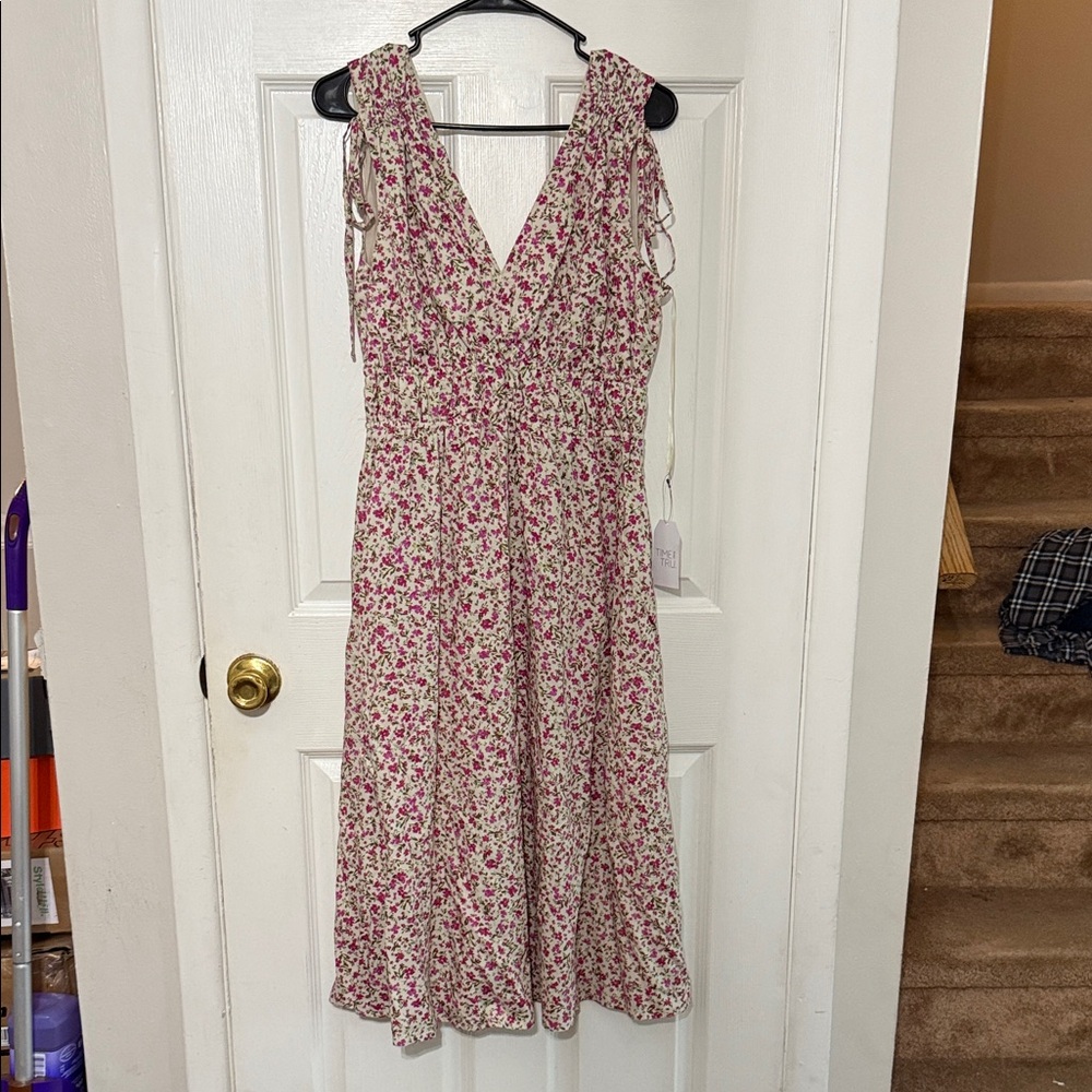 Time and Tru Pink Floral Midi Dress